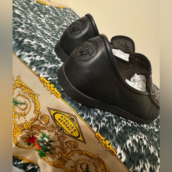 Rare Gianni Versace Medusa Head Studded Full grain Leather Loafers shoes - Picture 10 of 12